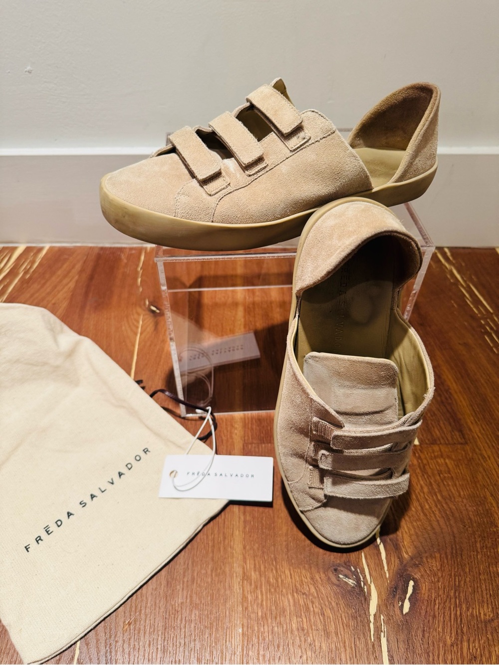 Freda Salvador Libby D'Orsay suede sneakers. Size 9. Made in Spain. - Picture 10 of 12
